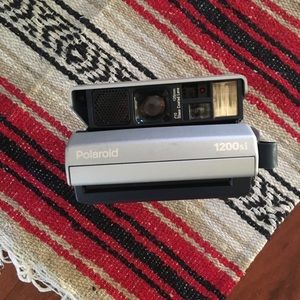 Polaroid 1200si
